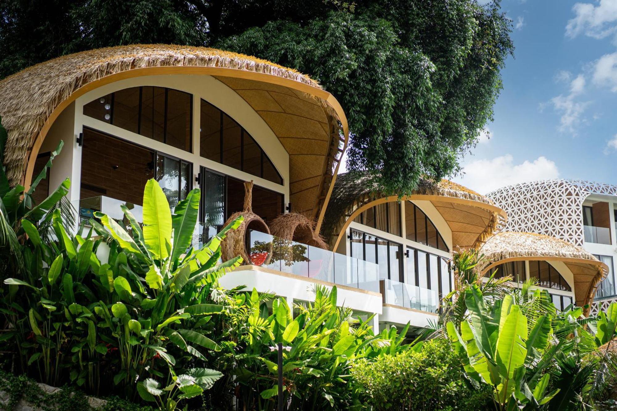 Three Monkeys Villas Patong Exteriör bild
