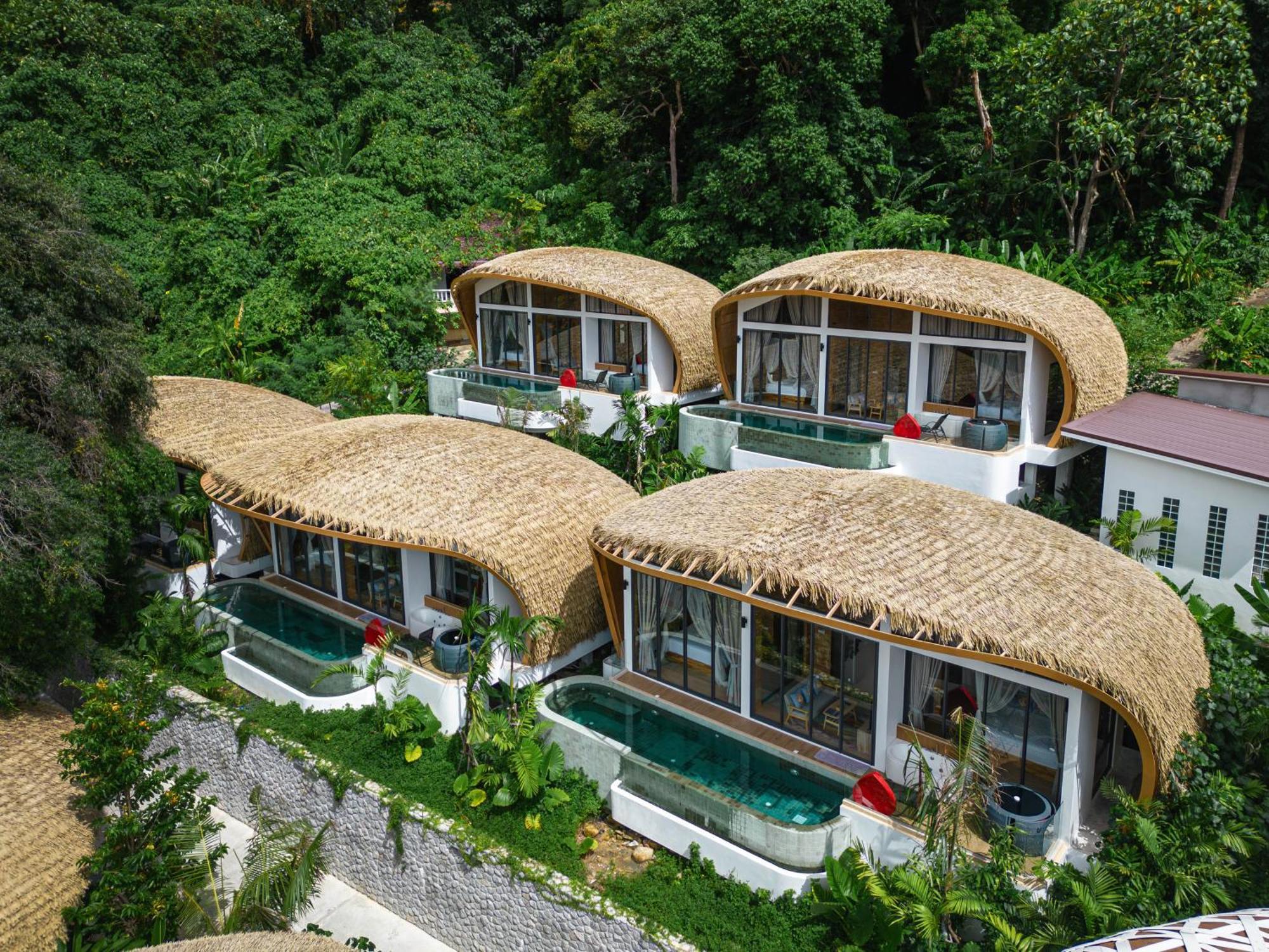Three Monkeys Villas Patong Exteriör bild