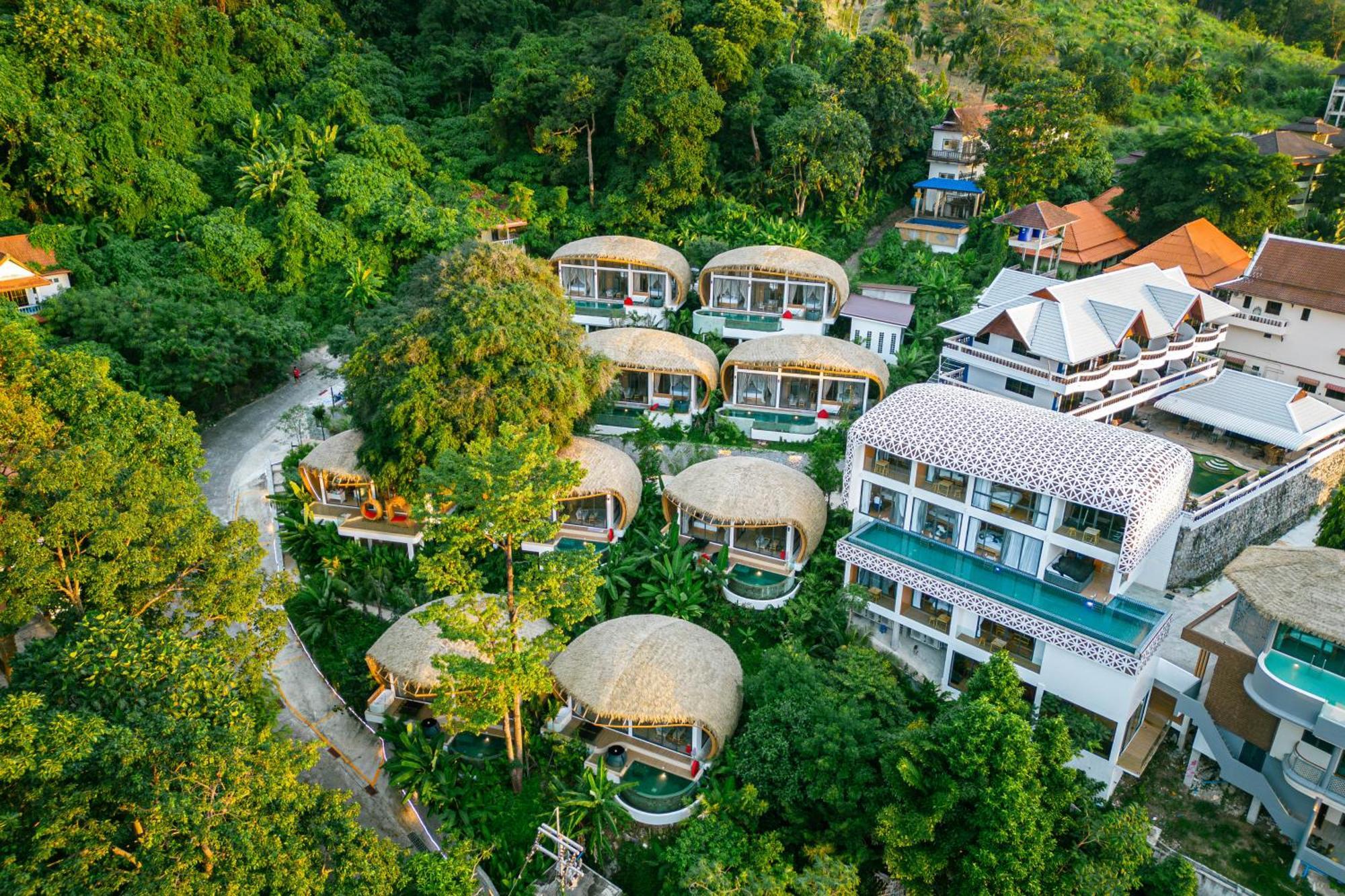 Three Monkeys Villas Patong Exteriör bild