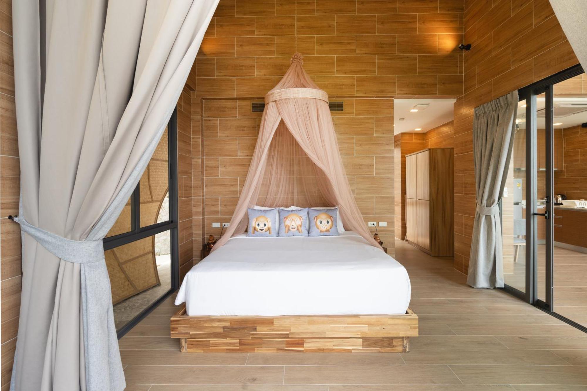 Three Monkeys Villas Patong Rum bild